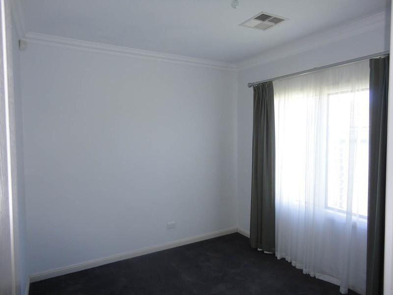 7 Walker Avenue, Paradise SA 5075