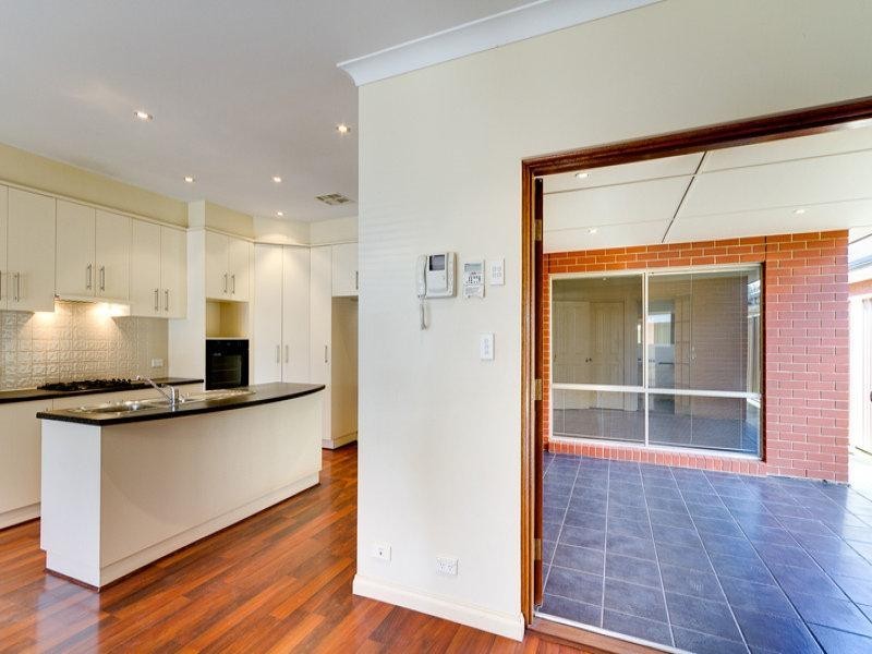 21b Lauretta Street, Newton SA 5074