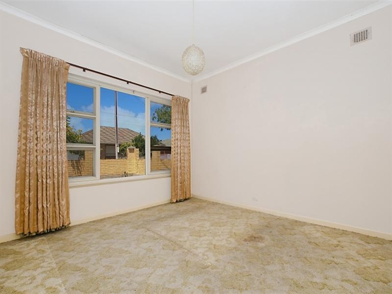 55 Alexander Avenue, Campbelltown SA 5074