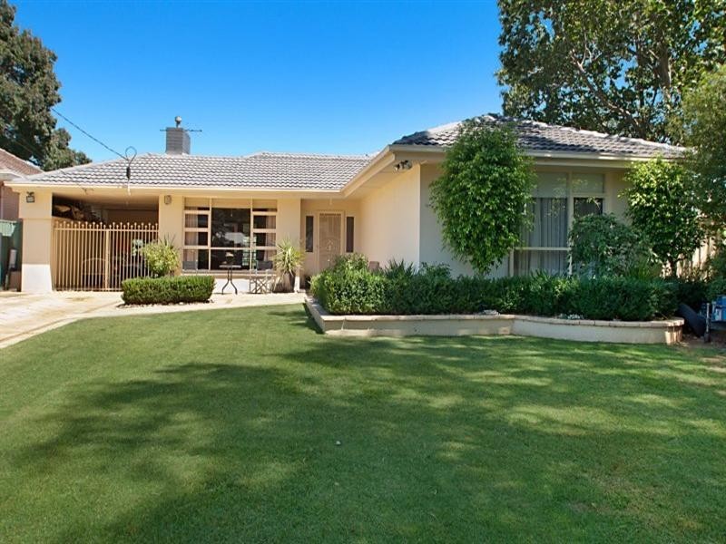 2 Carinya Crescent, Rostrevor SA 5073