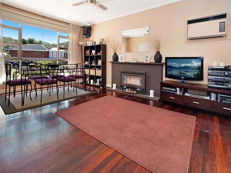 2 Carinya Crescent, Rostrevor SA 5073