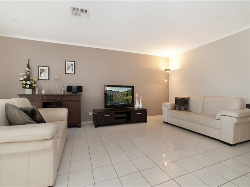 14a Gordini Crescent, Holden Hill SA 5088