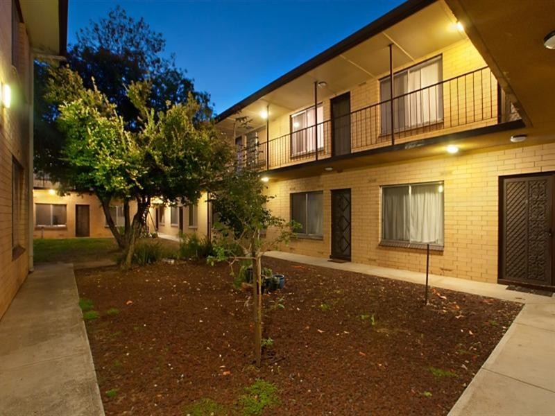 15, 73 OG Road, Klemzig SA 5087