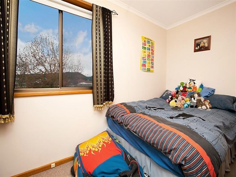 17, 19 Glenton Street, Campbelltown SA 5074