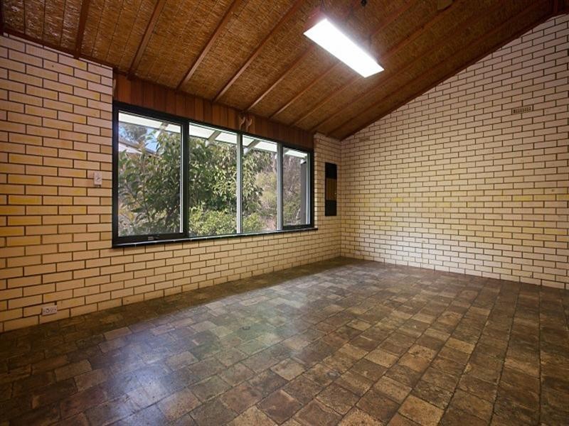 11 Marola Avenue, Rostrevor SA 5073