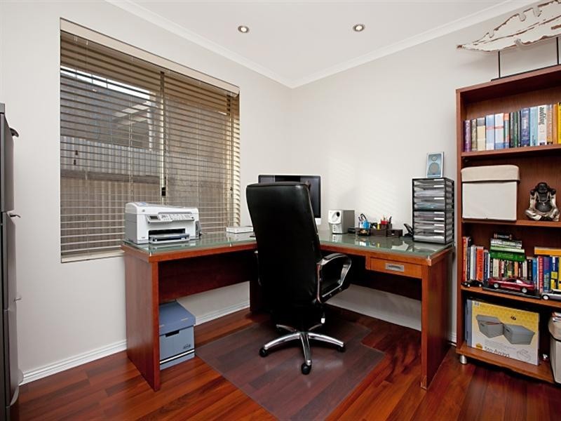 3 Kosmina Crescent, Hillbank SA 5112