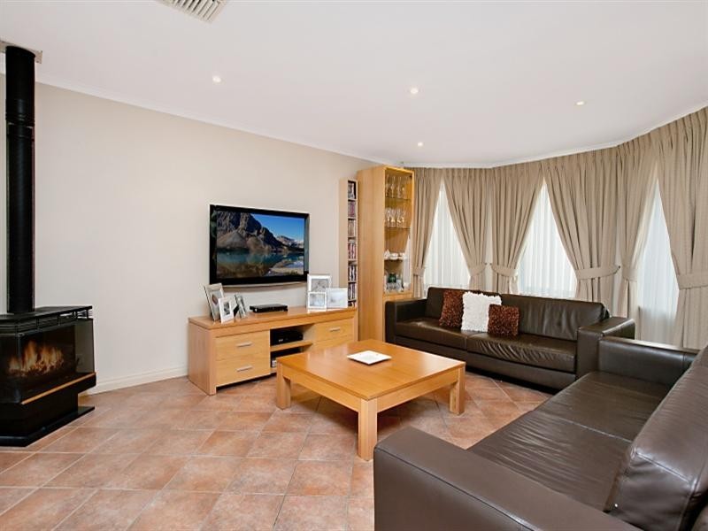 28 Frost Street, Newton SA 5074