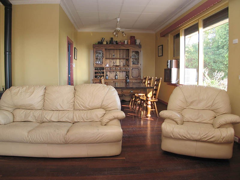 16 Sherwood Terrace, Glen Osmond SA 5064