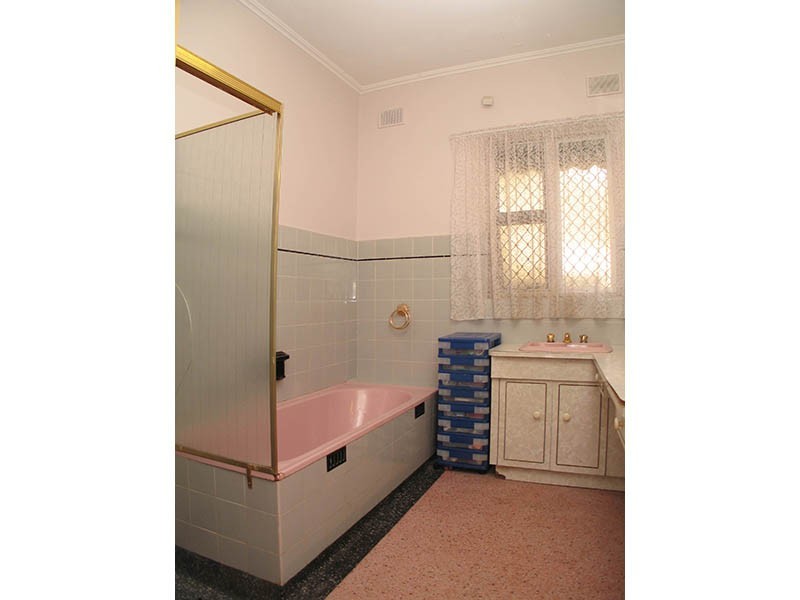 16 Sherwood Terrace, Glen Osmond SA 5064