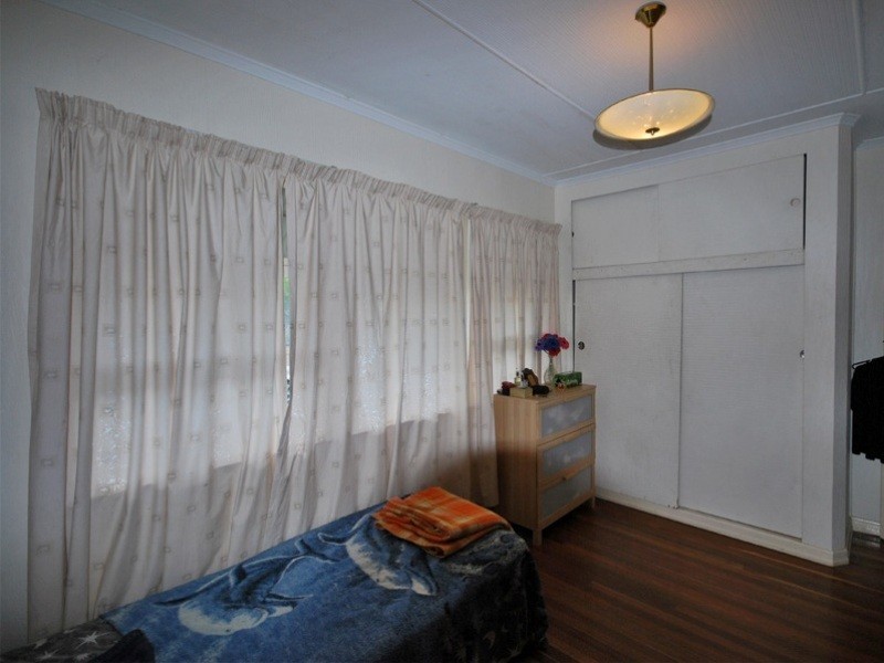 73 Grenadier Court, Ebbw Vale QLD 4304