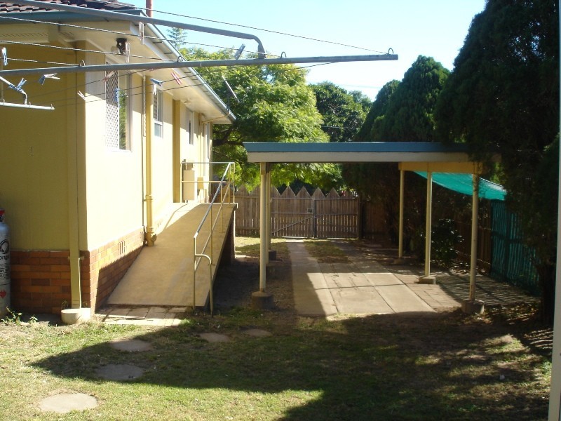 20 Arkins Cresent, Goodna QLD 4300