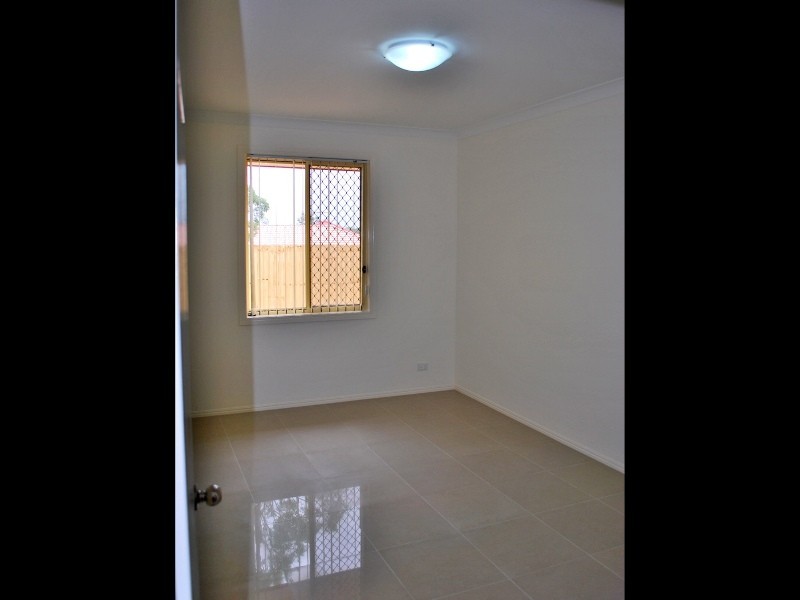 15 Jenny McMahon Court, Goodna QLD 4300