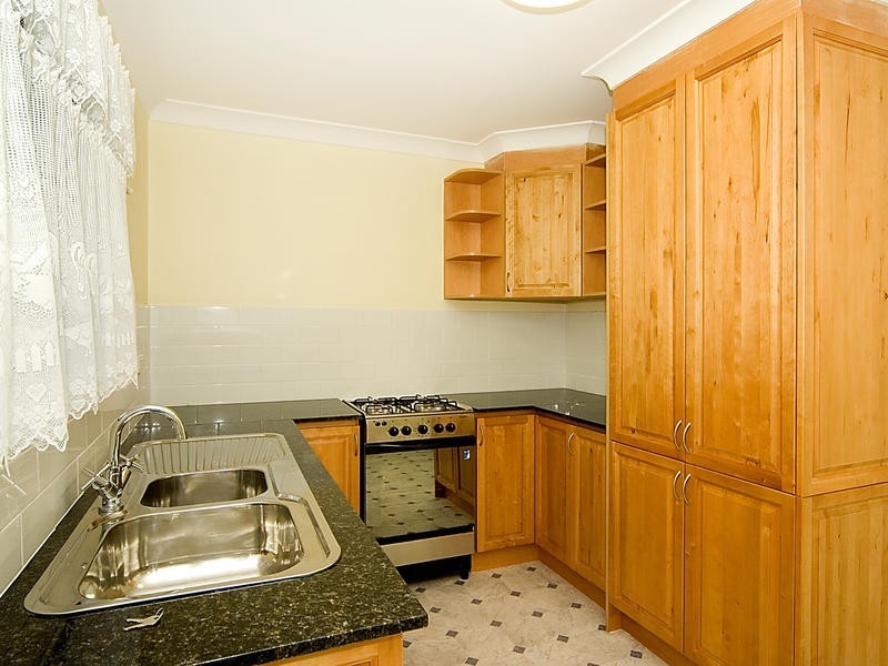 18 Annabelle Street, Bellbird Park QLD 4300