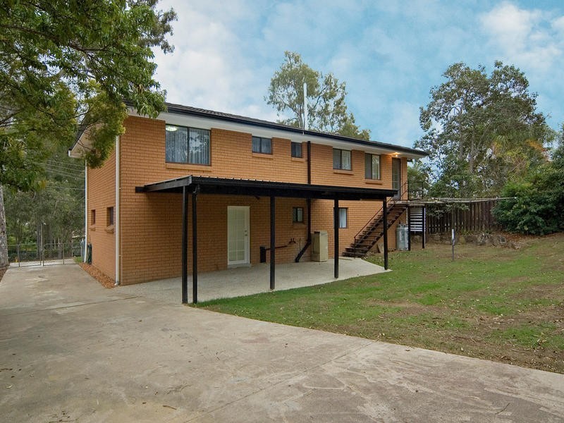 18 Annabelle Street, Bellbird Park QLD 4300