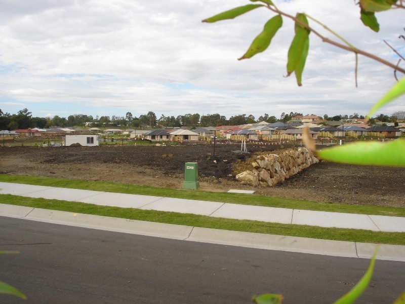 8 Kathleen Street, Redbank Plains QLD 4301