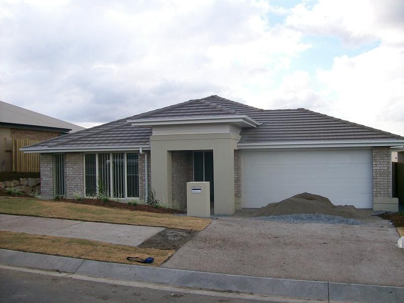 195 Alawoona Street, Redbank Plains QLD 4301