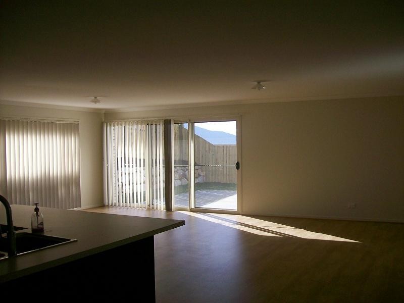 195 Alawoona Street, Redbank Plains QLD 4301