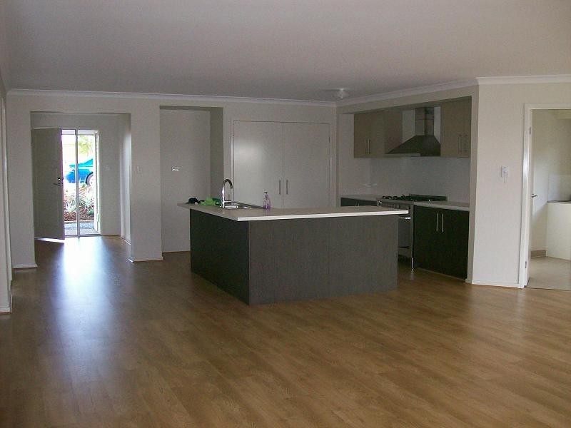 195 Alawoona Street, Redbank Plains QLD 4301