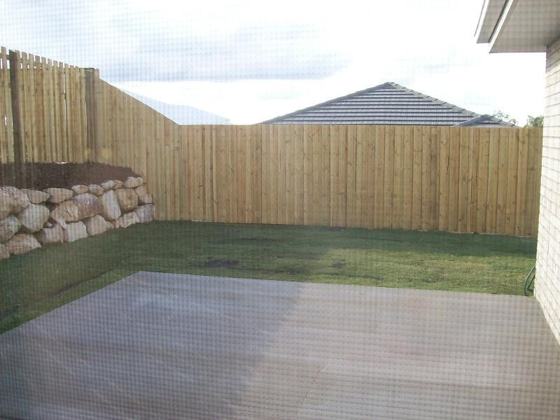 195 Alawoona Street, Redbank Plains QLD 4301