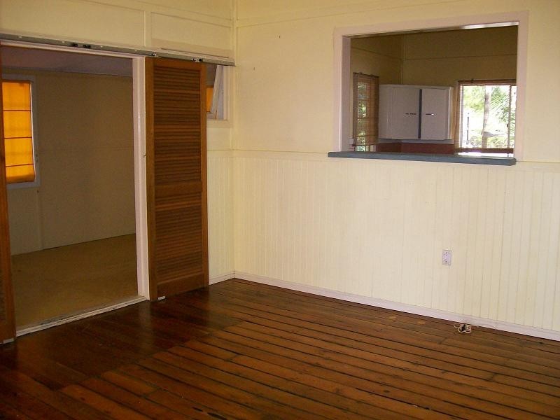 8 Little Street, Goodna QLD 4300