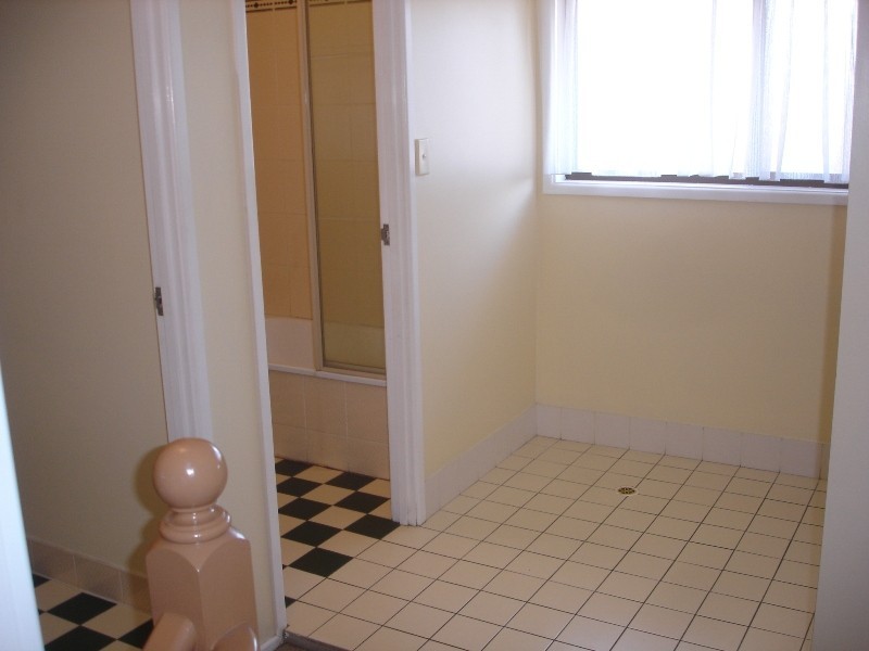 G10/360 Redbank Plains Road, Bellbird Park QLD 4300