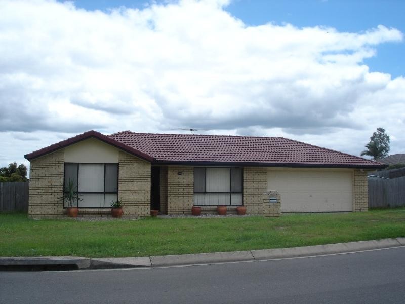 2 Buckland Court, Collingwood Park QLD 4301