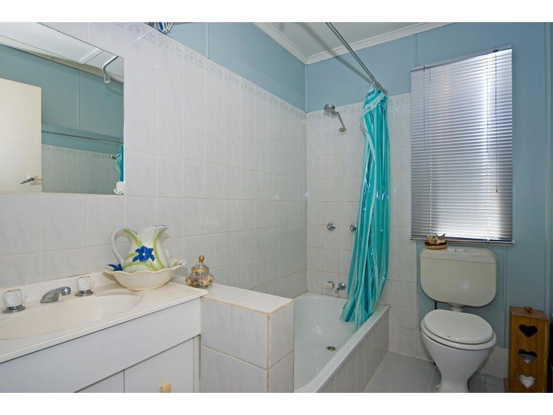 90 Old Ipswich Road, Riverview QLD 4303