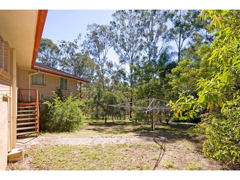 5 Janelle Street, Bellbird Park QLD 4300