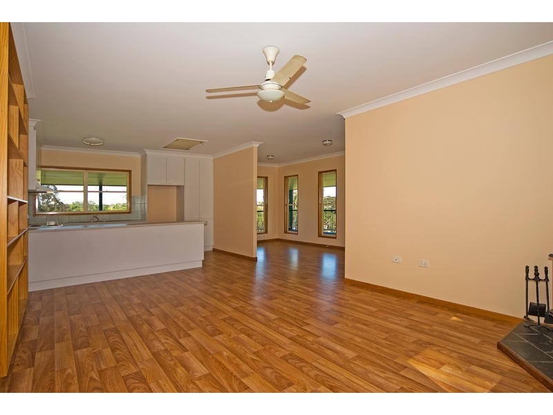 1 Andrew Street, Bundamba QLD 4304