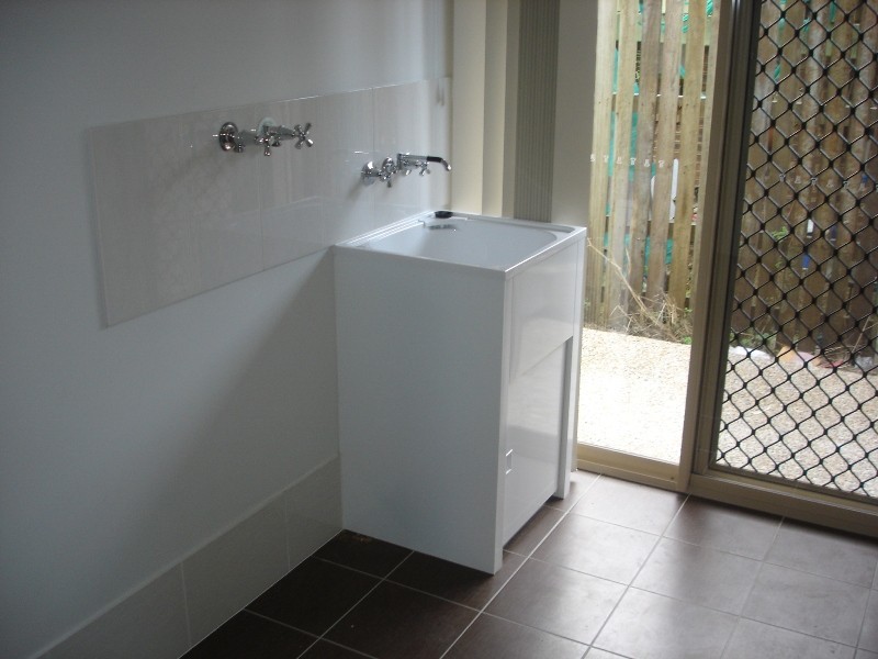 4 Susan Street, Camira QLD 4300