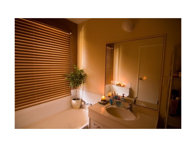 23 T J Ryan Avenue, Collingwood Park QLD 4301