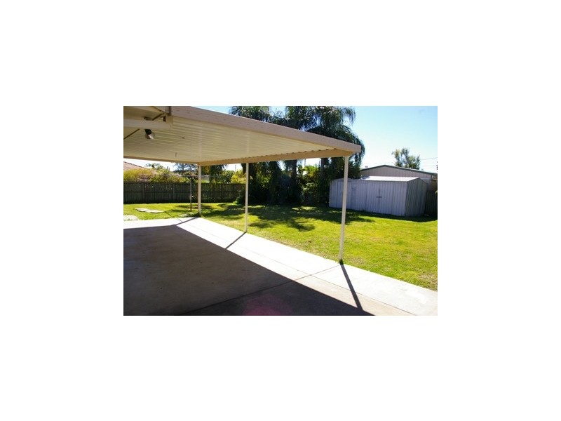 14 Knowles Close, Redbank Plains QLD 4301