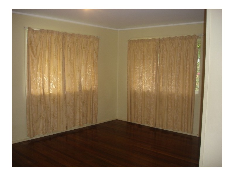 12 Stephen Street, Carole Park QLD 4300
