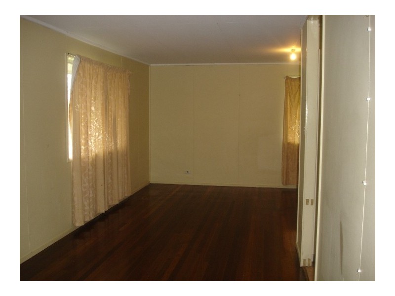 12 Stephen Street, Carole Park QLD 4300