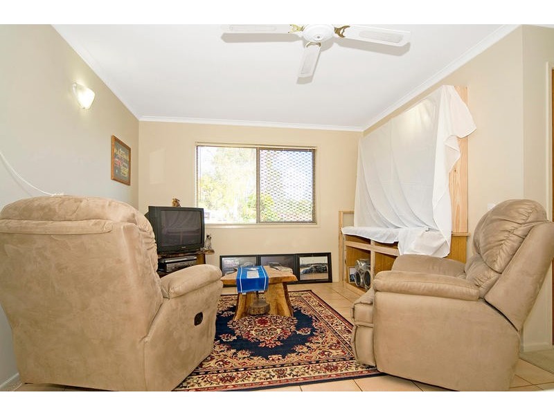 7 Sturt Drive, Redbank Plains QLD 4301