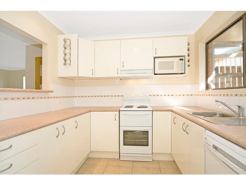 7 Sturt Drive, Redbank Plains QLD 4301