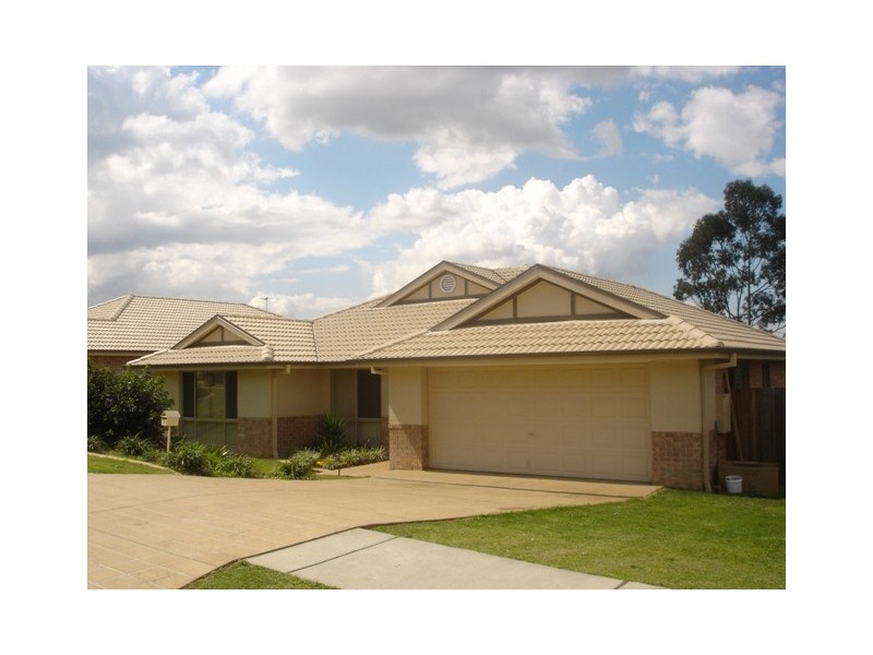 5 Ashbourne Avenue, Goodna QLD 4300