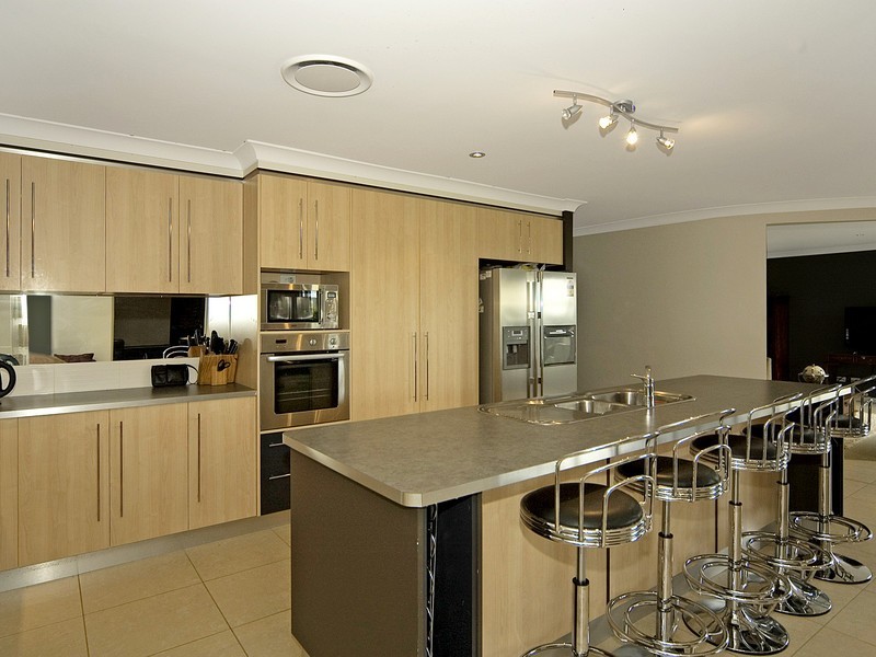 Springfield Lakes QLD 4300