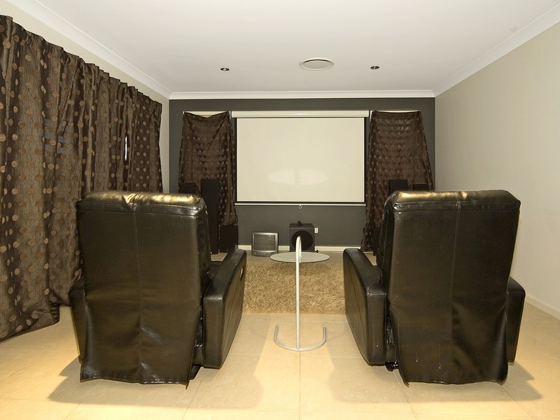 Springfield Lakes QLD 4300