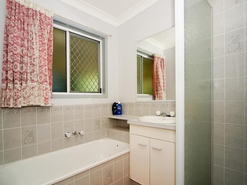 16 T J Ryan Avenue, Collingwood Park QLD 4301