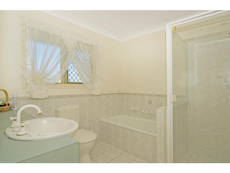 146 Gibbs Avenue, Collingwood Park QLD 4301