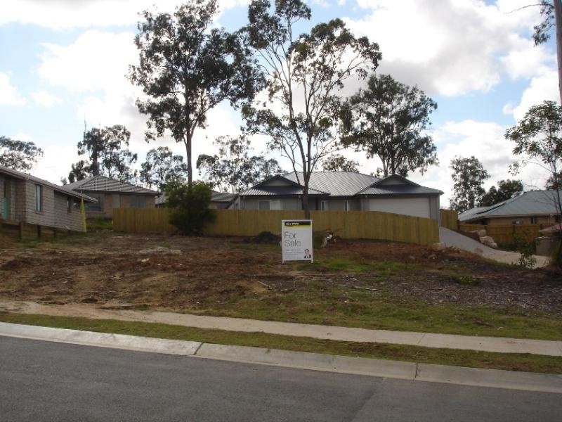 39 Davies, Goodna QLD 4300