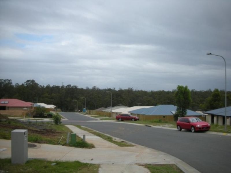 39 Davies, Goodna QLD 4300