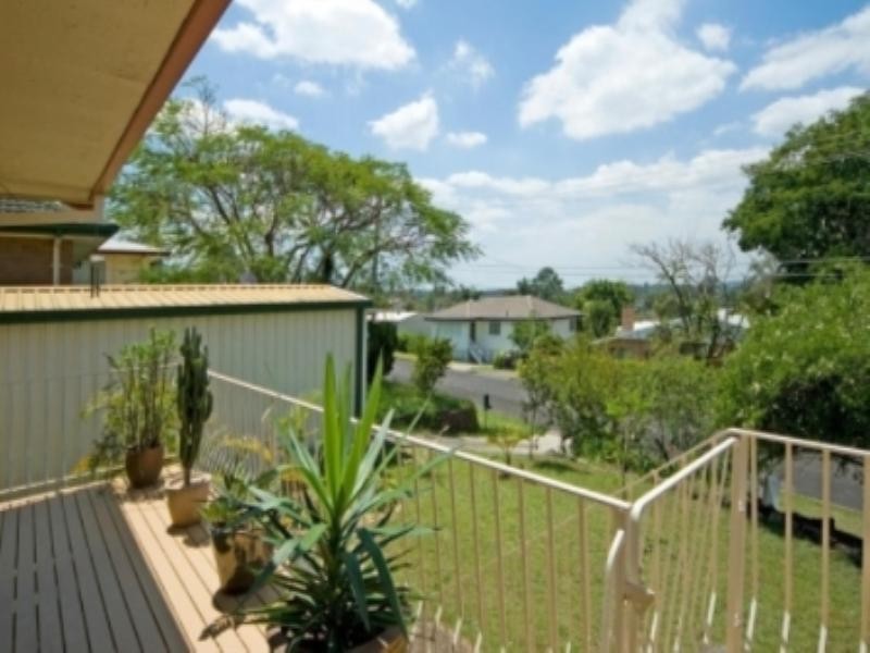 18 Stephen Street, Goodna QLD 4300