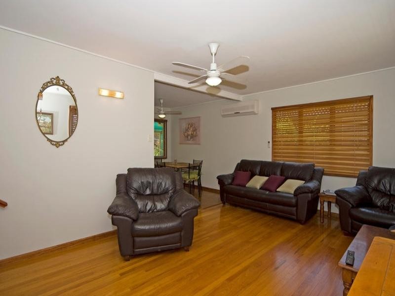 18 Stephen Street, Goodna QLD 4300