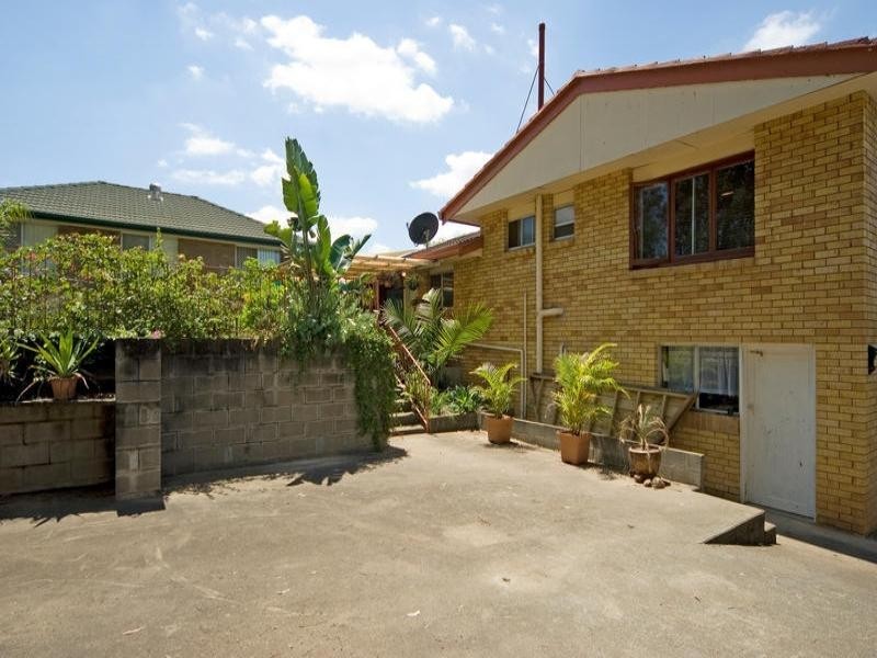 18 Stephen Street, Goodna QLD 4300