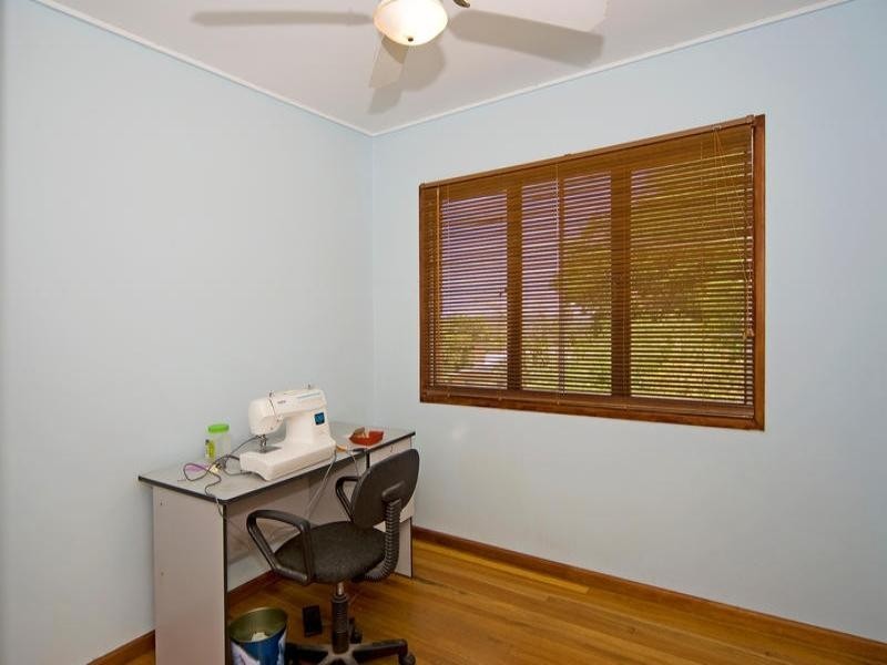 18 Stephen Street, Goodna QLD 4300