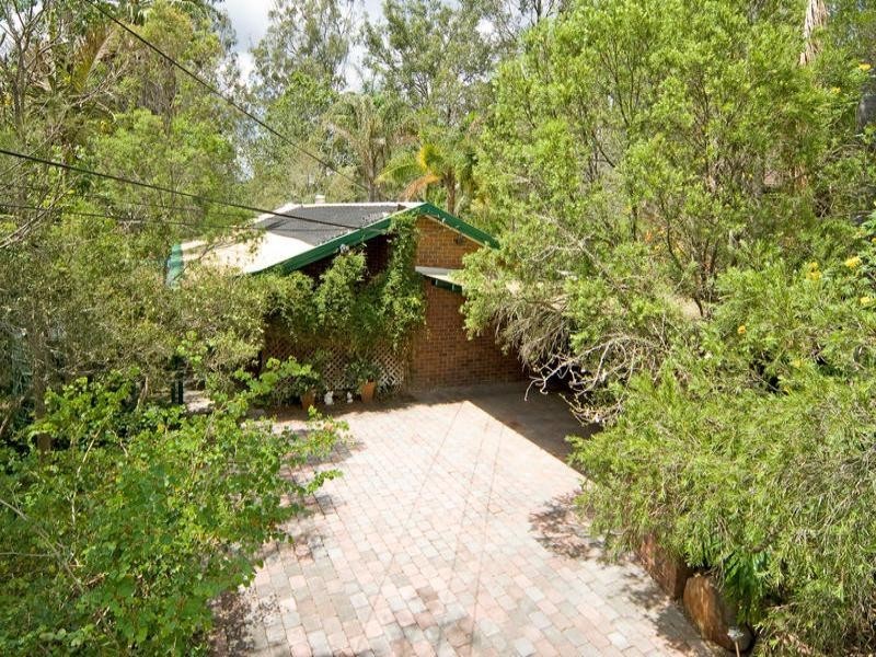 10 Essex Court, Bellbird Park QLD 4300