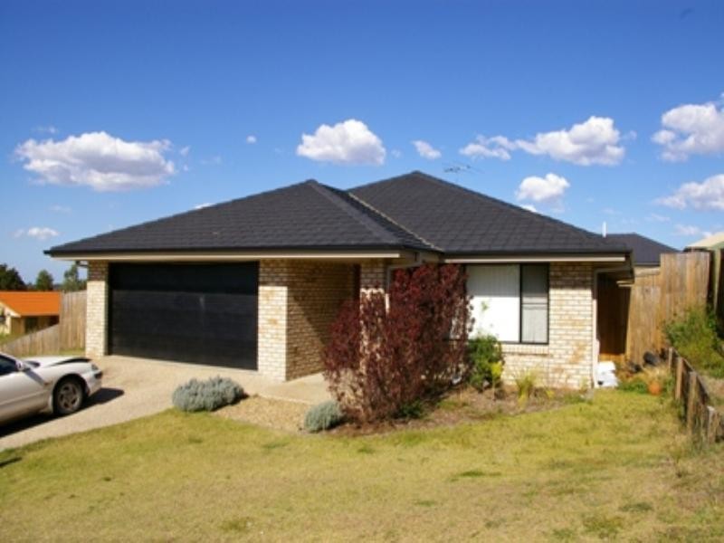 22 Samantha Steet, Redbank Plains QLD 4301