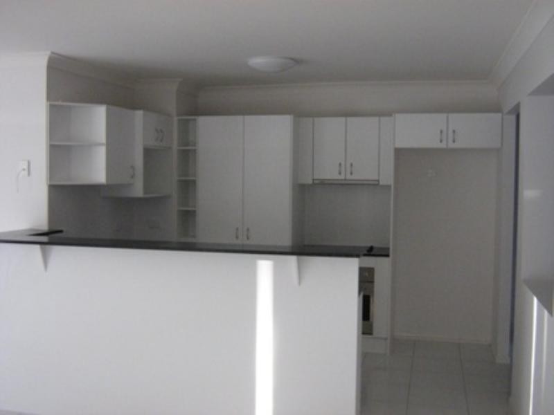 22 Samantha Steet, Redbank Plains QLD 4301